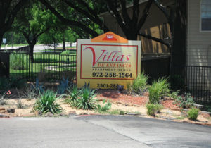 Villas de Estancia Thrive FP Building Exterior Sign