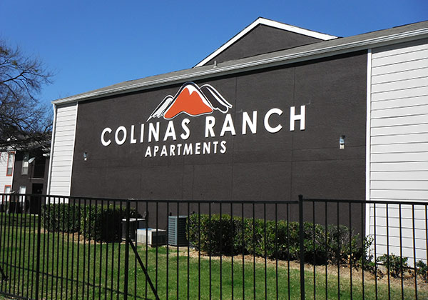 Colinas Ranch Building Sign Thrive FP