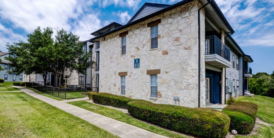 Contigo Westover Hills